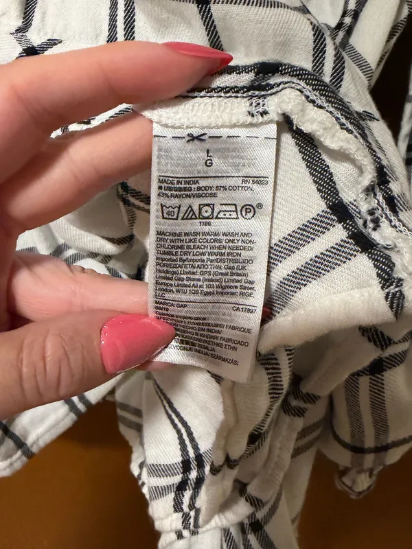 GAP Plaid Wrap Top - Image 3