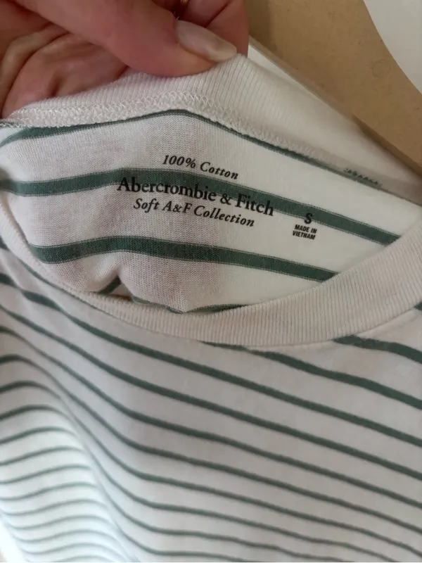 Abercrombie & Fitch Soft Collection 100% Cotton T-Shirt Women’s S White & Green - Image 5