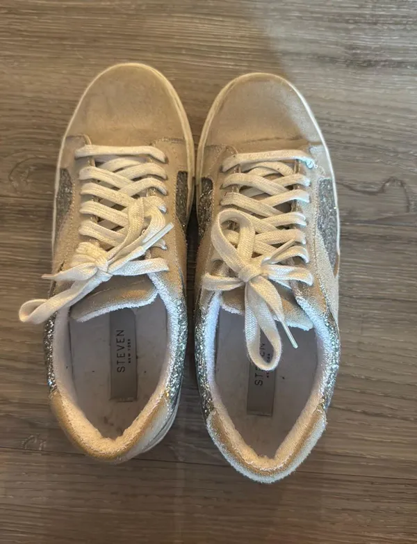 Steve Madden Sneakers - Image 2