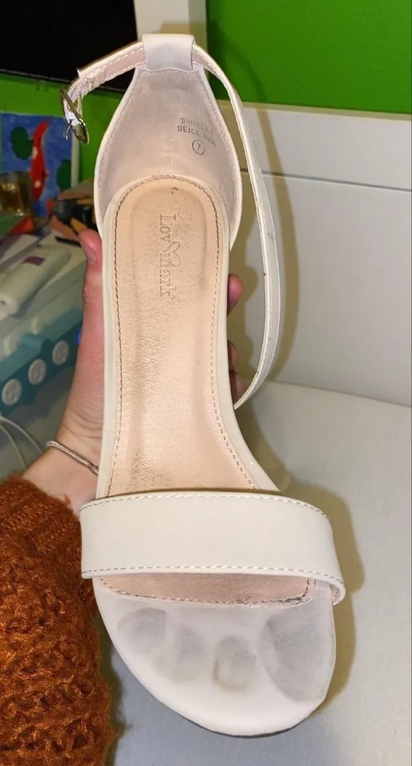 LovMark Tan Heels - Image 2