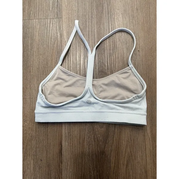 Lululemon Sports Bra Womens 4 Gray Flow Y Bra Strappy Yoga Activewear Workout - Image 2
