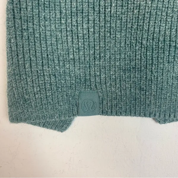 Lululemon womens size 10 merino wool sweater green knit pullover crew neck tide - Image 10