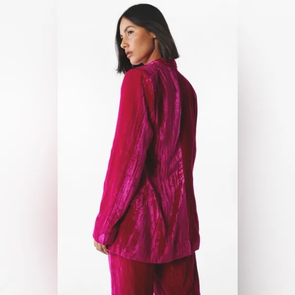 Nasty Gal Fuchsia Crushed Velvet Oversized Blazer - Pink - Image 2
