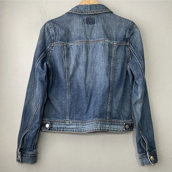 AEO American Eagle Denim Jacket Size Medium Blue Jean Coat Trucker Boho Cropped - Image 5