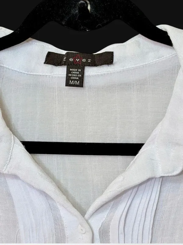 Fever White Sleeveless Collared Button Up Blouse with Pleated Front Sz M - Image 10