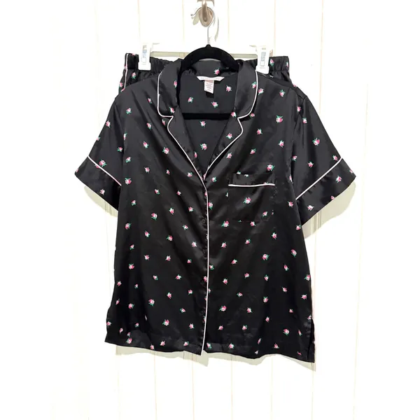 Victoria's Secret Black Satin Rosebud Floral Short Pajama Set Size M Pink Piping - Image 3