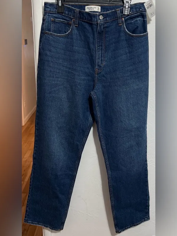 NWT Abercrombie & Fitch Women's The ‘90s Straight Ultra High Rise Size 31/12R - Image 6
