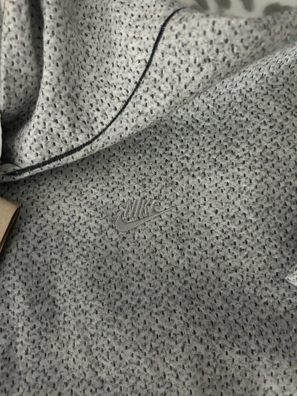 Nike Therma-Fit Hoodie NWT - Image 10