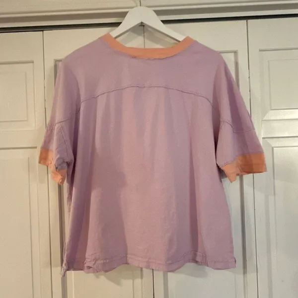 Amazon purple cotton oversized raw seam tshirt size small - Image 3