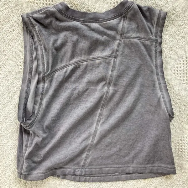 Lululemon Grey Cropped Tank Top - Image 2