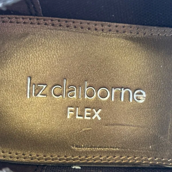Liz Claiborne Dark Brown Heels size 7 1/2 M - Image 2