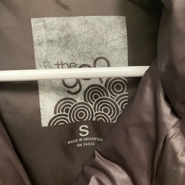 The Gap‎ Women’s Puffer Coat - Image 4