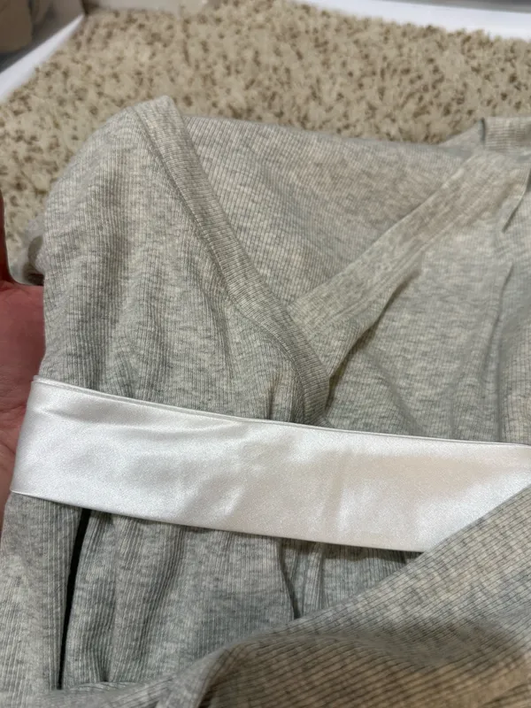 Hollister Y2K Gray Long Sleeve Mini Dress Top with White Satin Bow Belt - Image 3