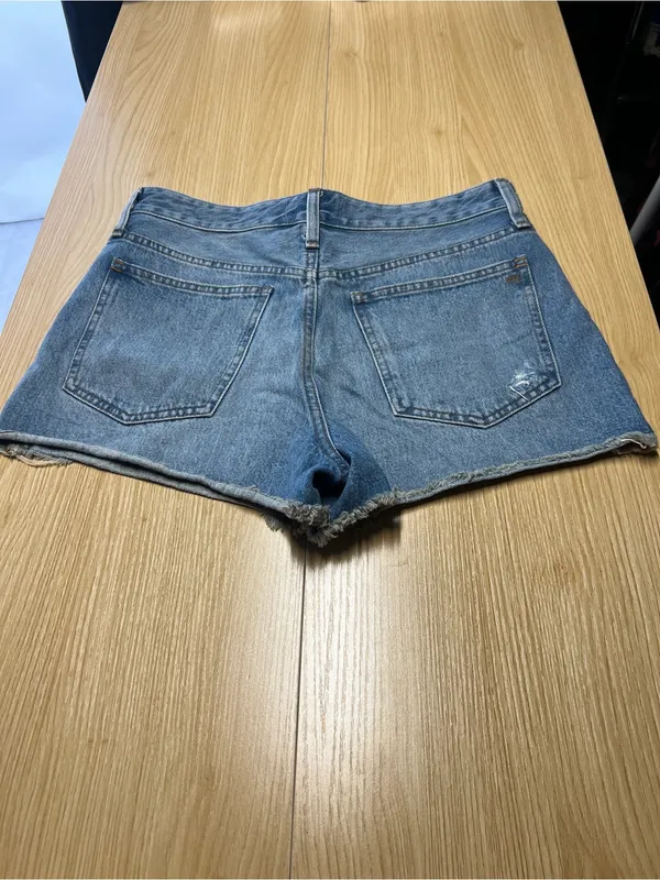 Madewell Relaxed Distressed Denim Shorts Size 27 - Image 8