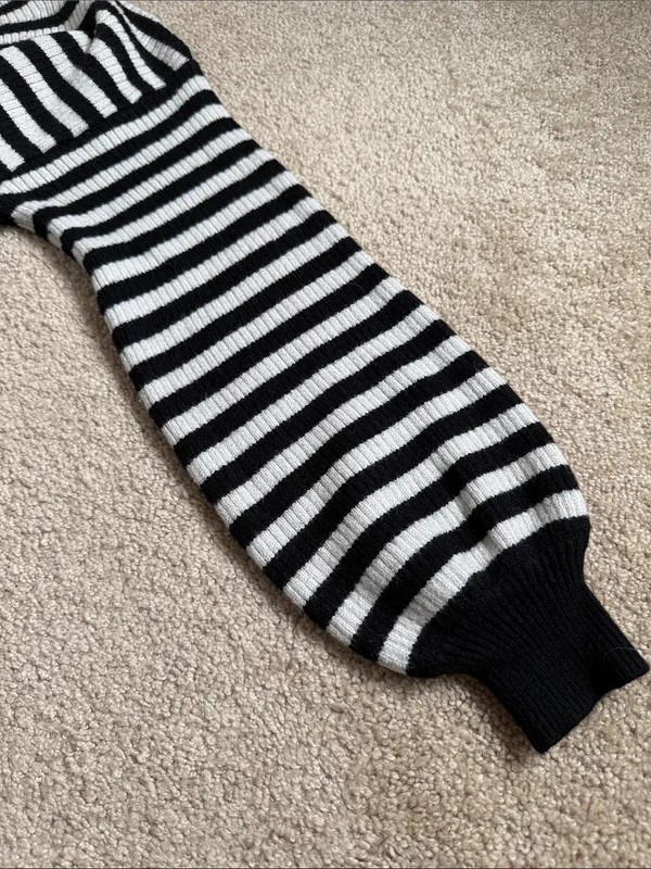 Anthropology Line & Dot Sydney Balloon Sleeve Striped Sweater. Size XS - Image 8
