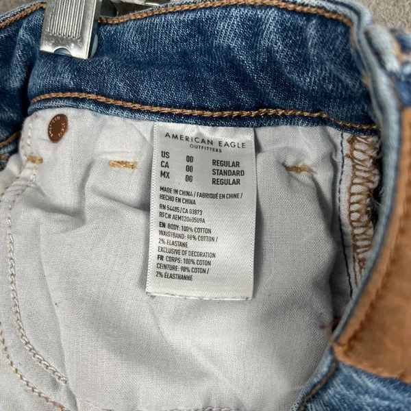 American Eagle Jean Women's size 00 Regular Mom Straight Stretch High Rise Y2K - Image 4