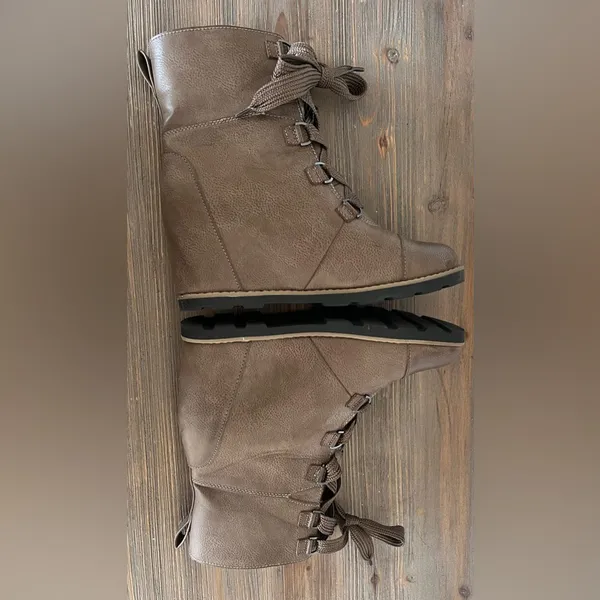 Universal Threads Goode Co Women’s Wedges Boots Faux Fur Lining Size 9 - Image 7