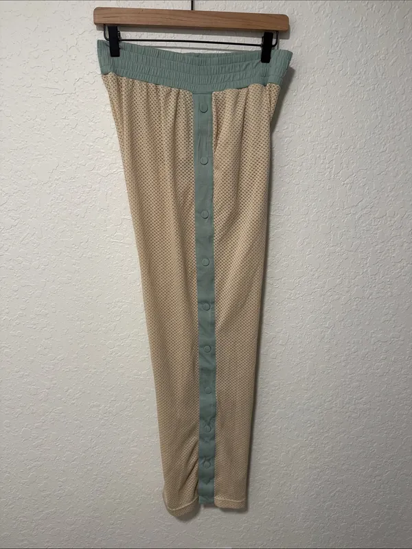 FP Movement Nothing But Net Pants Size Medium - Image 11