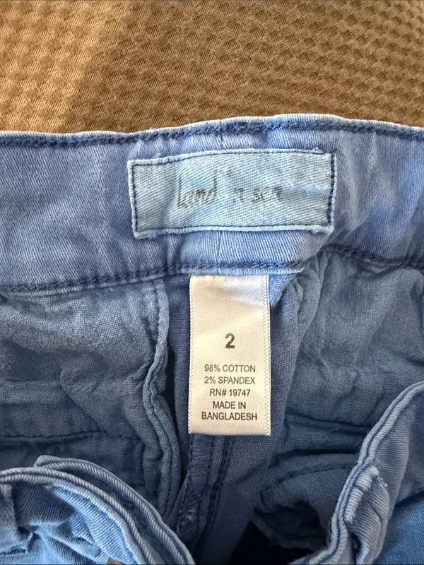 Everyday Mid-Rise Blue Women's Bermuda Shorts - Image 7