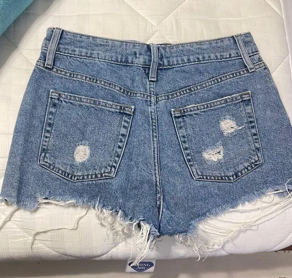 Forever 21 denim shorts - Image 2