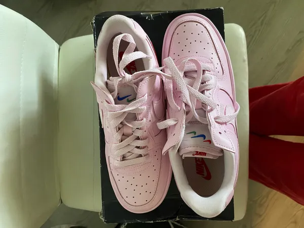 Nike Air Max Pink Women’s - Image 2