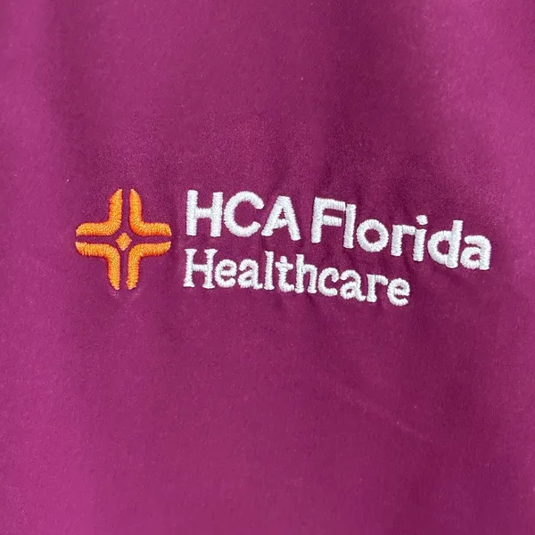 Carhartt Modern Fit Scrub Top Womens Large Purple HCA Florida Healthcare V-Neck - Image 8