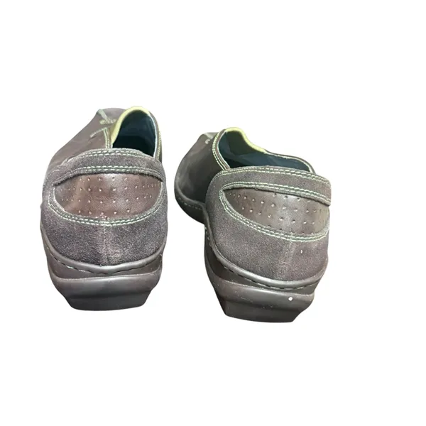 Indigo by Clarks Brown Leather Slip-On Shoes Women's Size 8M - Image 4