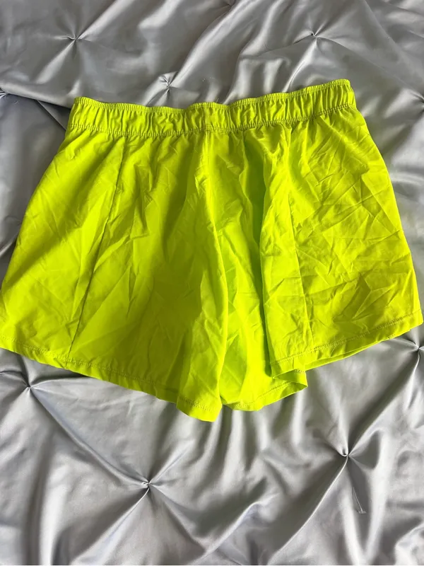 Nike Neon Yellow Women's Athletic Shorts with 'Just Do It' Waistband - Image 3