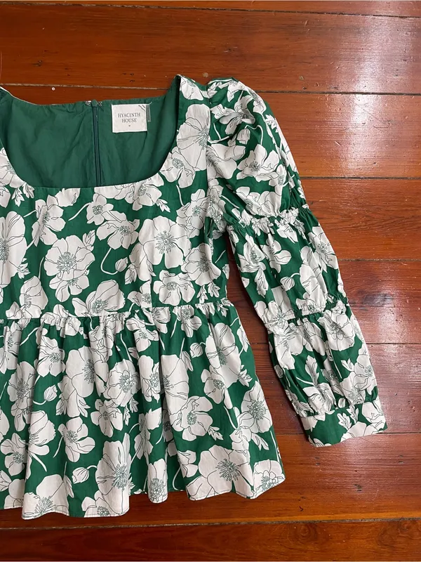 Tuckernuck Hyacinth House Green Floral Clemons Cotton Peplum Top Sz M 💛🎀 - Image 11
