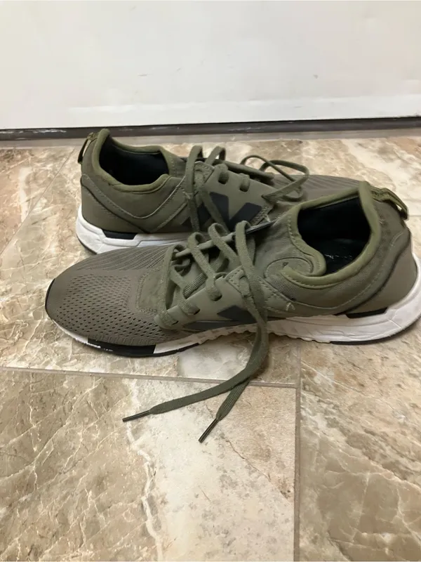 New Balance 247 olive green sneakers - Image 5