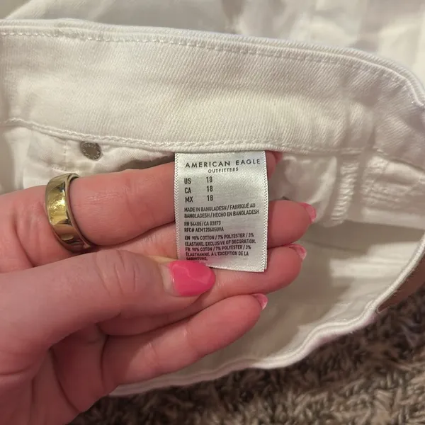 American Eagle Curvy Hi-Rise Shortie Jean Shorts 18 White - Image 6