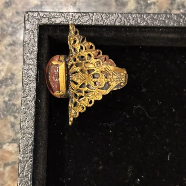 Vintage Art Deco Gold Filigree Ring with Dragons Beath Stone or Glass Opal Adj - Image 2