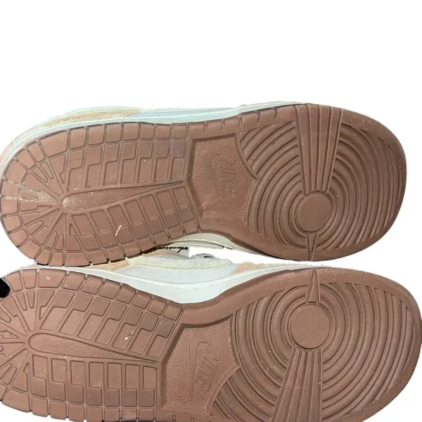 Nike Dunk Low Women's 8.5 Tan Cream Suede‎ Gum Sole FZ9428-600 - Image 7