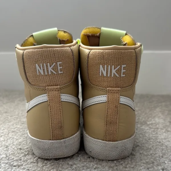 Nike Blazers - Image 5