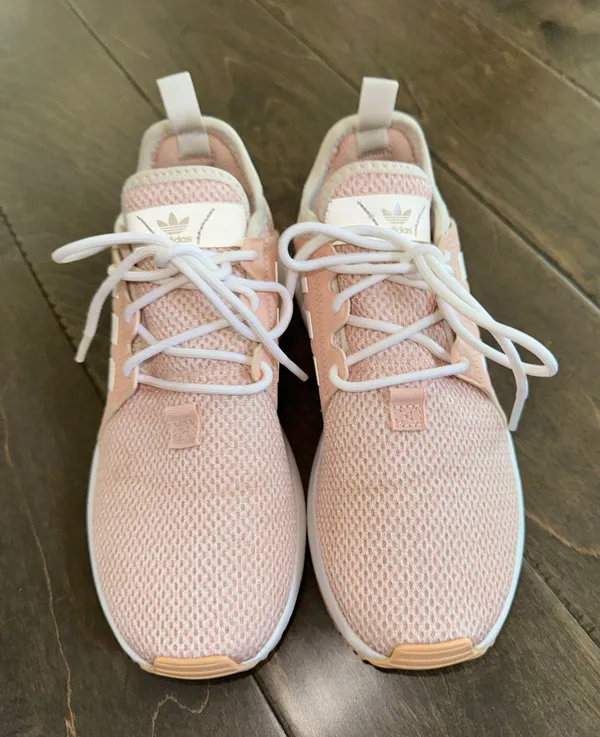 Shoes - Image 4