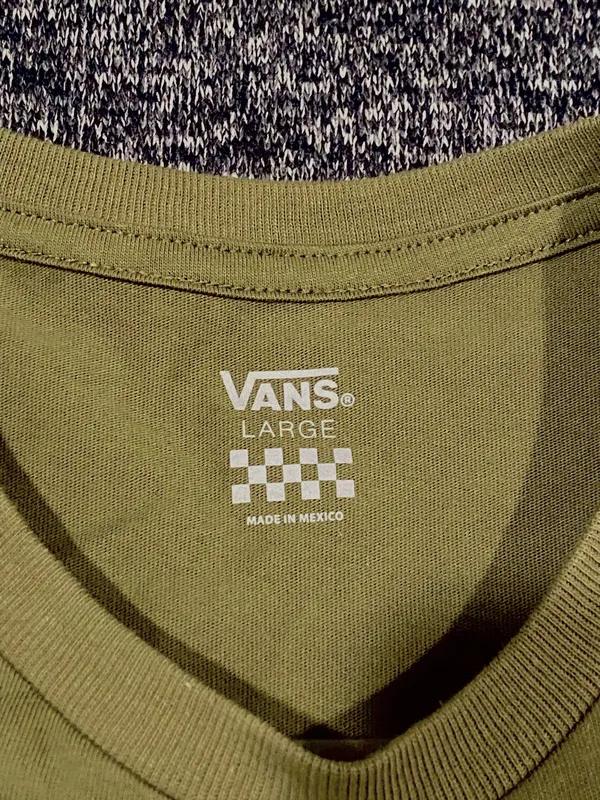 Vans Green Tee Shirt Women’s Large - Image 5