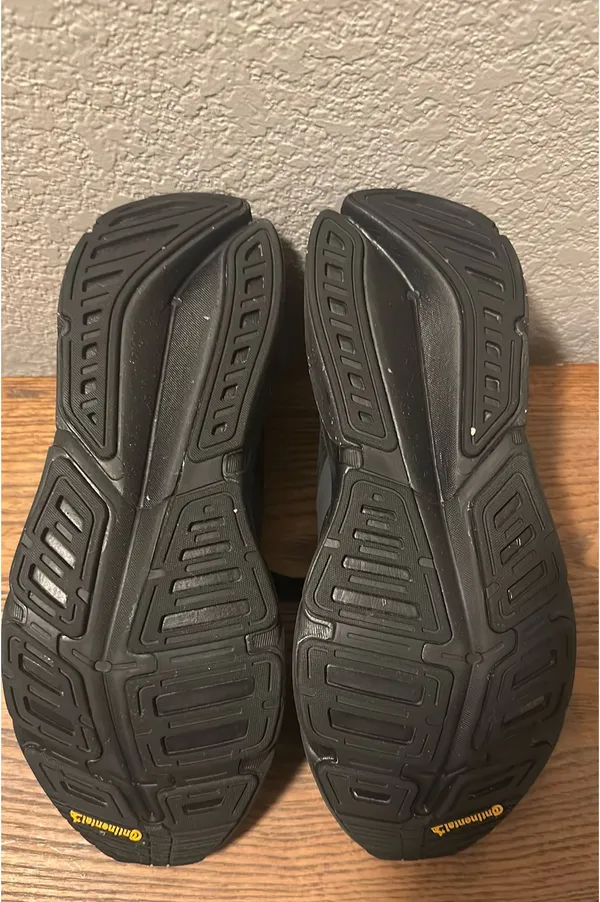 Adidas Women’s Black “Adistar” Casual/Walking Shoe Size 9.5 - Chunky/Speckled-heel! - Image 4