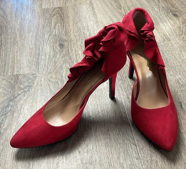 Christian Siriano Red Heels Size 8.5 - Image 6