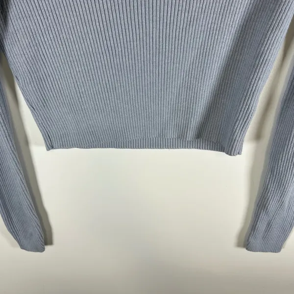 Brandy Melville Light Blue Ribbed Mock Neck Cropped Sweater MZH170 Womens OS‎ - Image 3