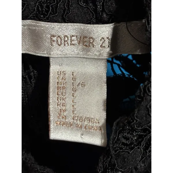 Forever 21 Lace Black Roses‎ Long Sleeve Blouse Size L Keyhole Embroidered - Image 4