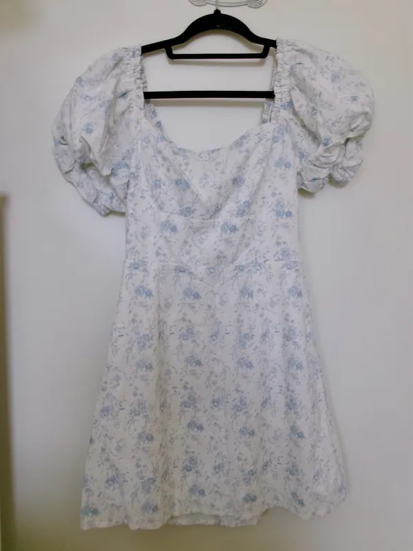 Francesca’s Blue Floral Puff Sleeve Mini Dress - Image 2