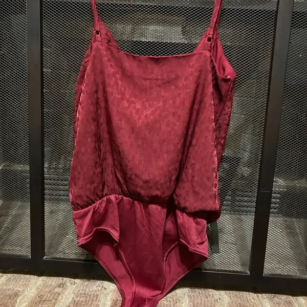 She + Sky maroon bodysuit - Image 5