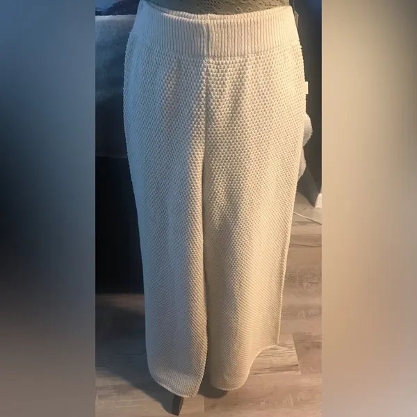NWT Sincerely Jules Knit Pants - Image 2