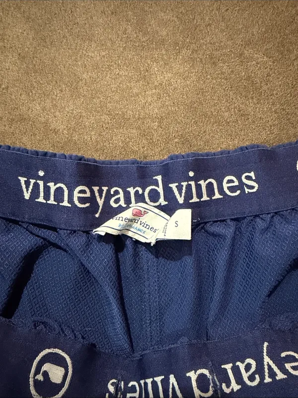 Vineyard Vines Women's Navy Athletic Shorts with Logo Waistband - Image 2