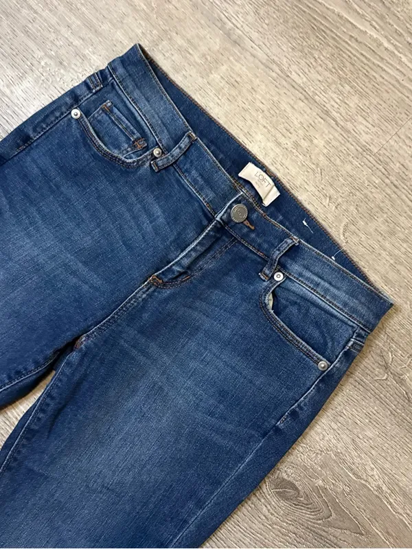 •LOFT• MODERN SKINNY JEANS - Image 3
