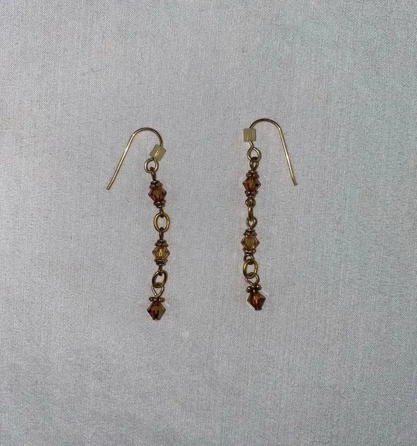 NEW Earrings Gold - Image 2