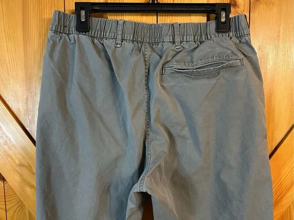 Abercrombie & Fitch stretch relaxed crop Gray Size Medium (0280) - Image 6