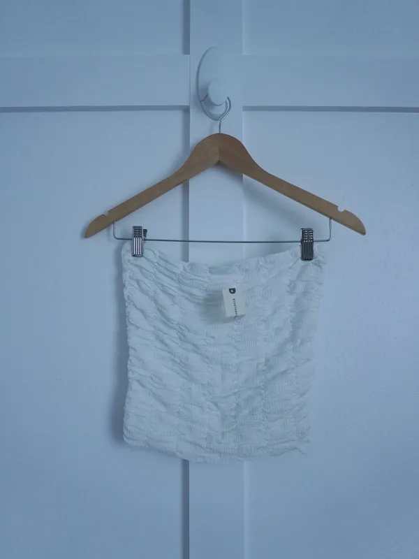 Anthropologie White Ruched Tube Top - Image 5