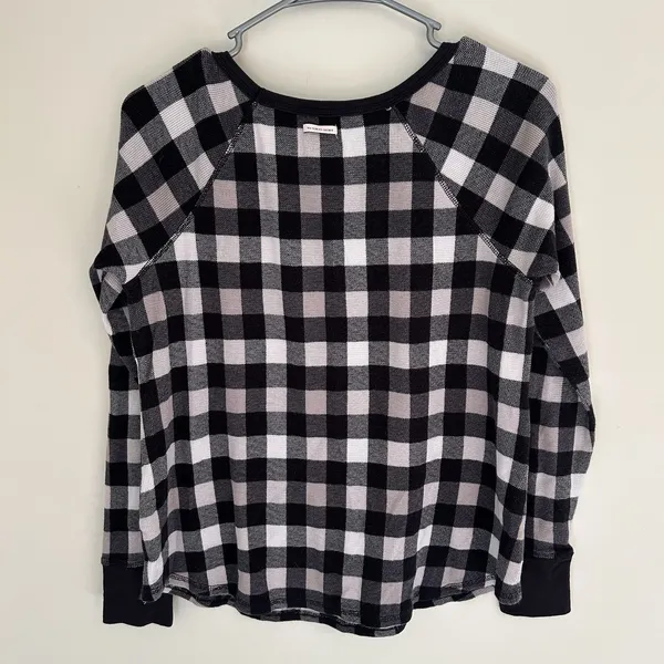Victoria's Secret Size Medium Plaid Round Neck Long Sleeve Pajama Top Sleepwear - Image 6