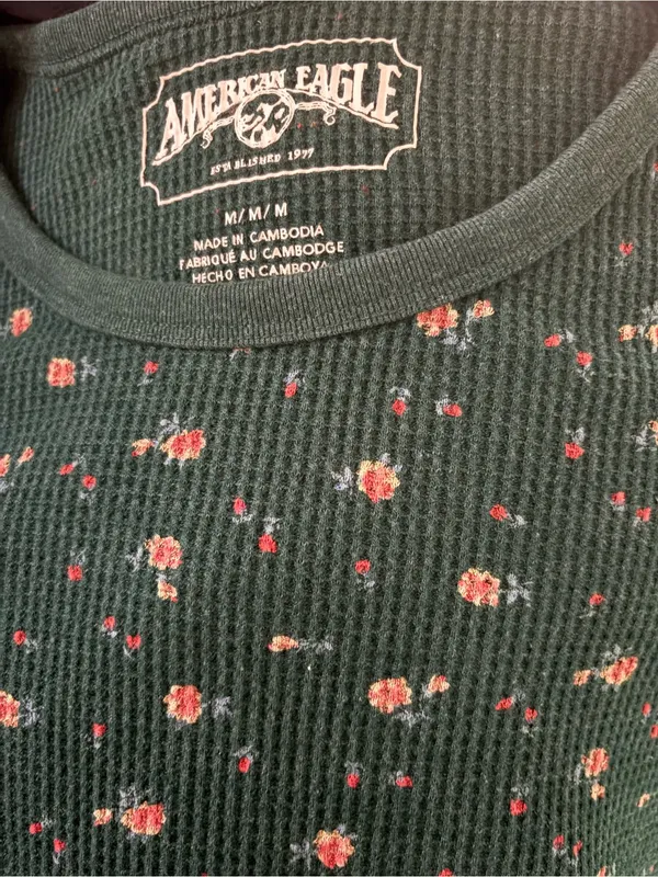 American Eagle Outfitters Dark Green Floral Waffle Long-Sleeve Tee - Image 2